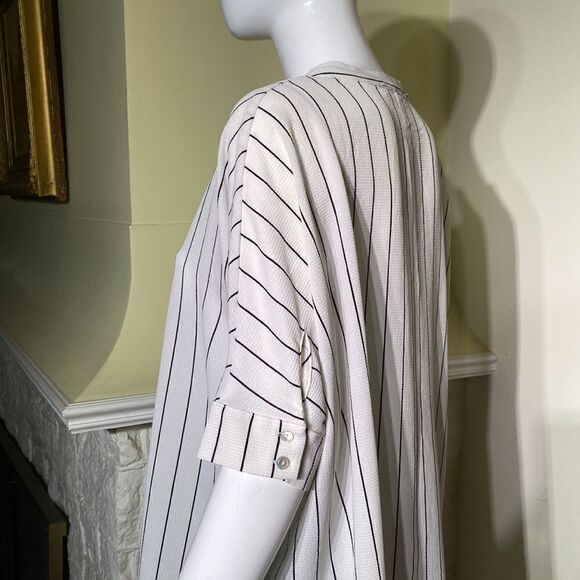 Monk & Loui Pin Stripe Baseball Style Oversized Tunic Top - Picture 5 of 9